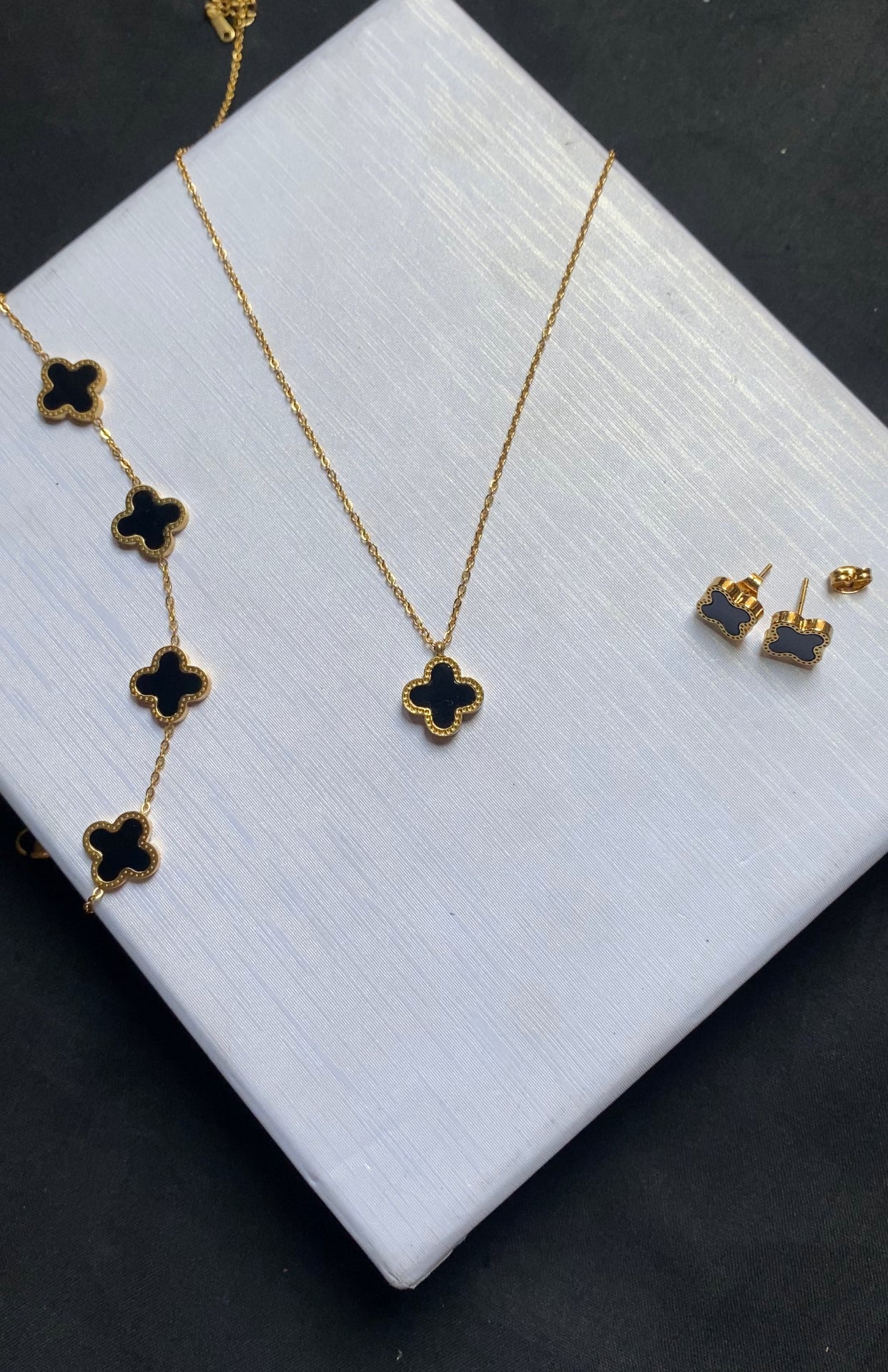 necklace of grace