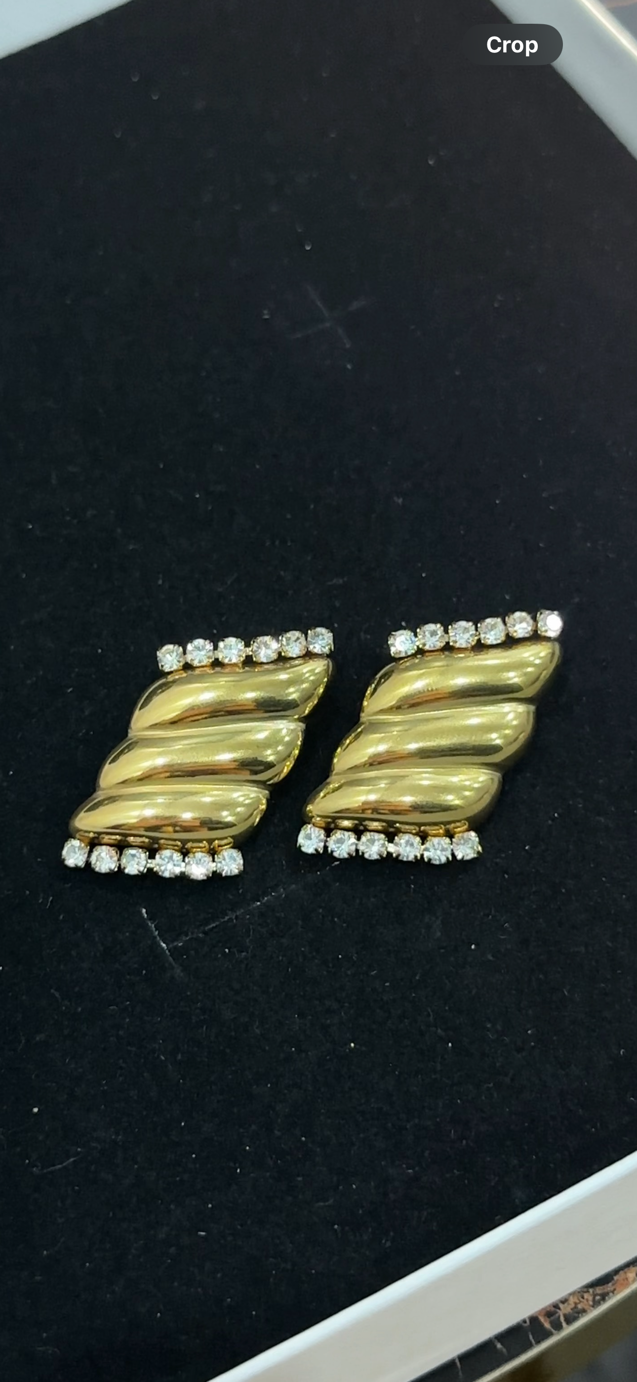 Laurel Studs