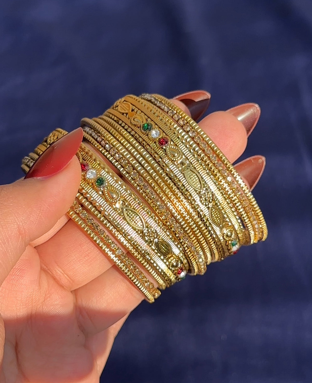 Saqlain bangles