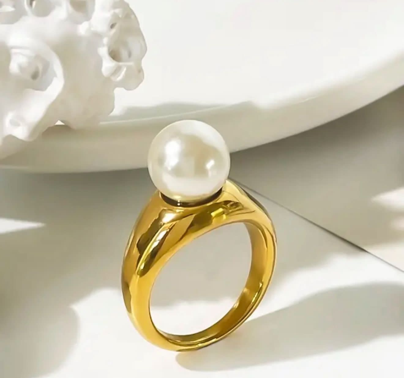 Opera Ring