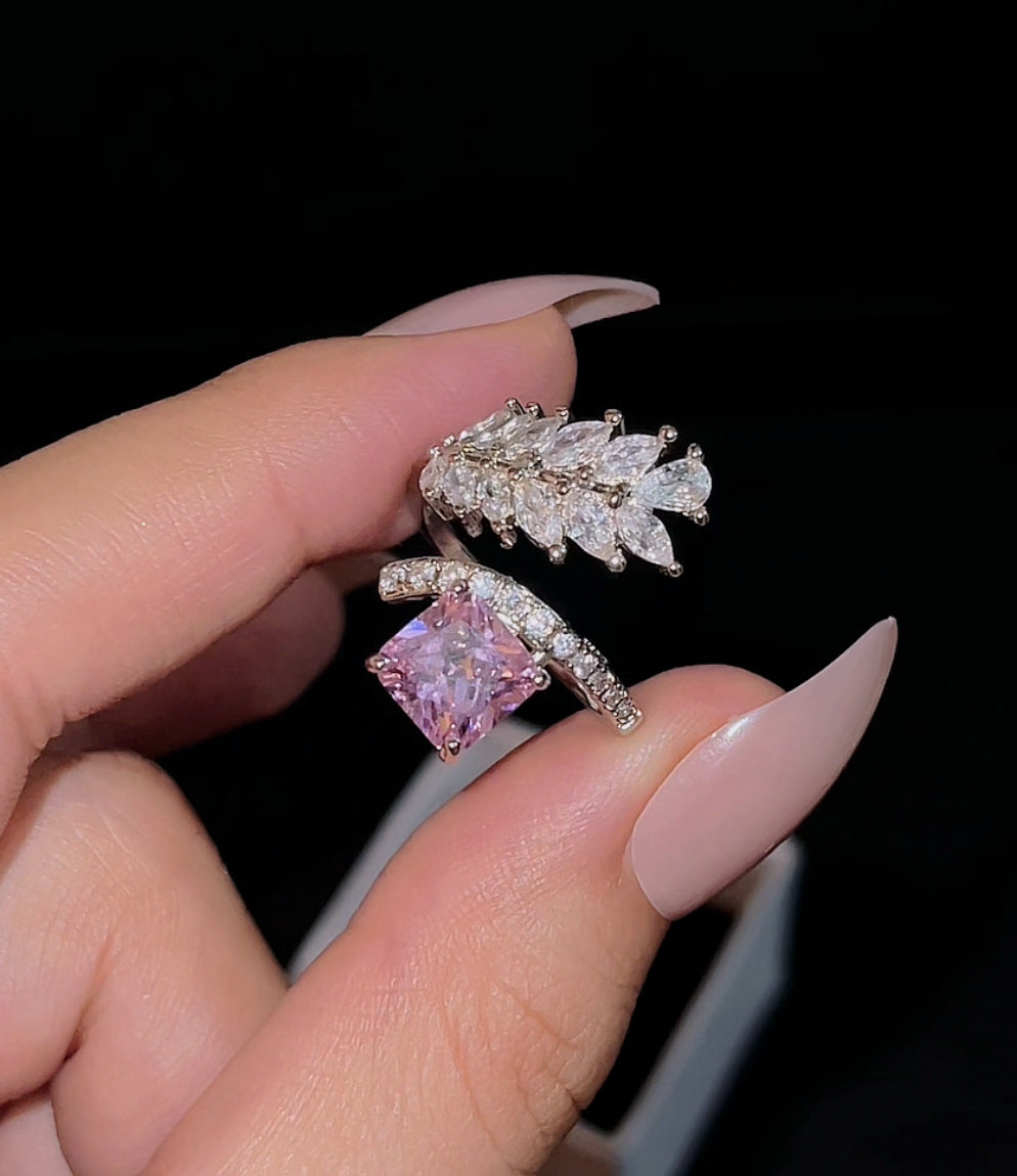 Fiona Adjustable Ring
