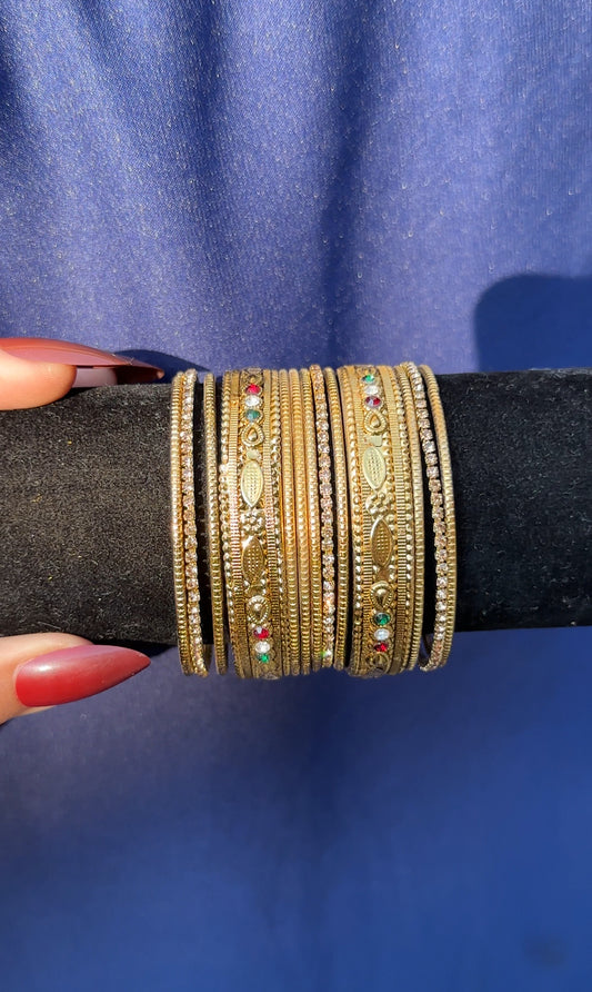 Saqlain bangles