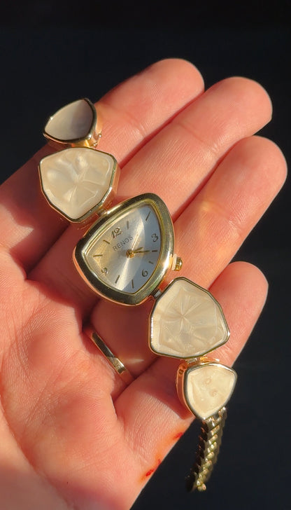 Pearl Luxe Watch