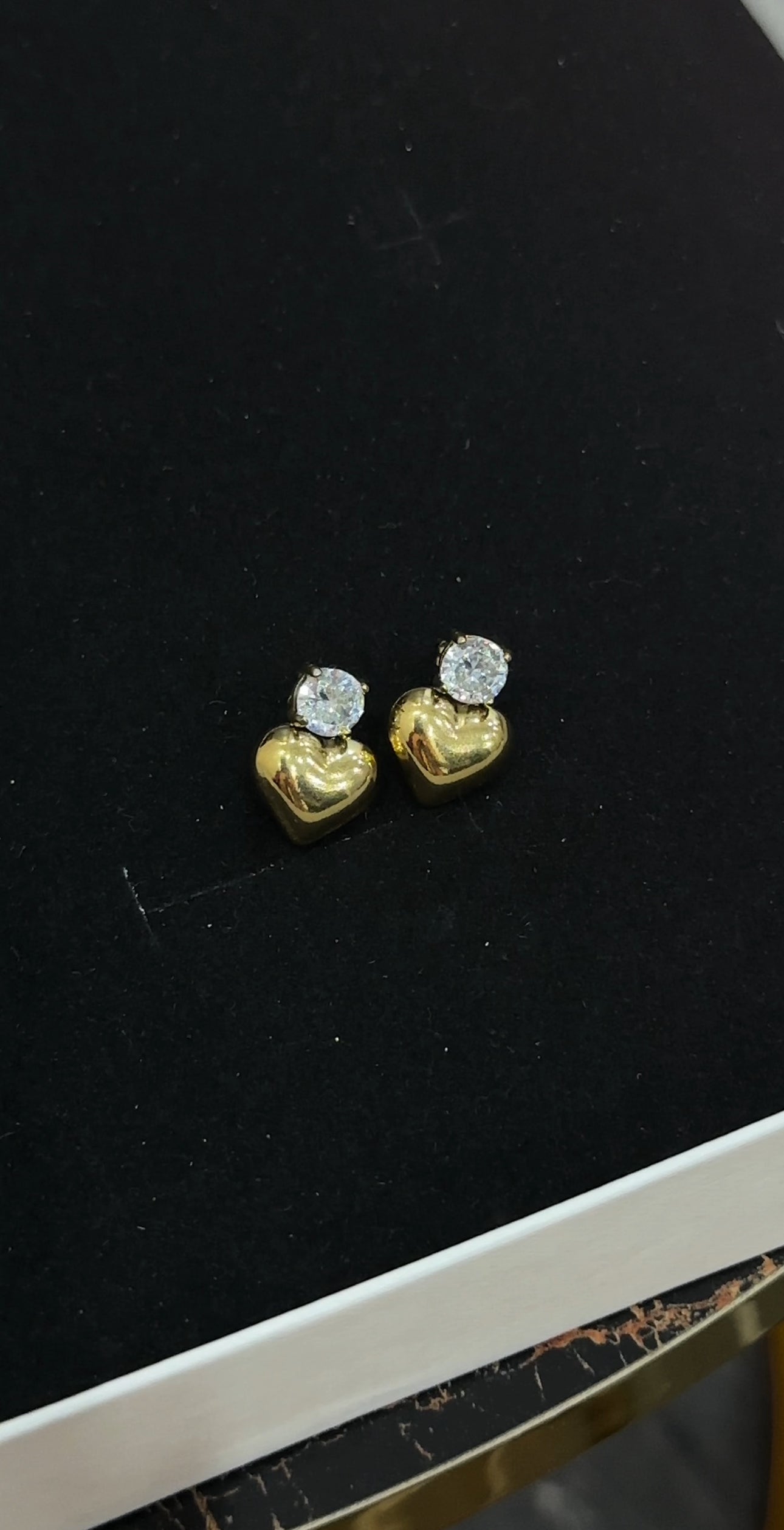 Elizabeth Studs
