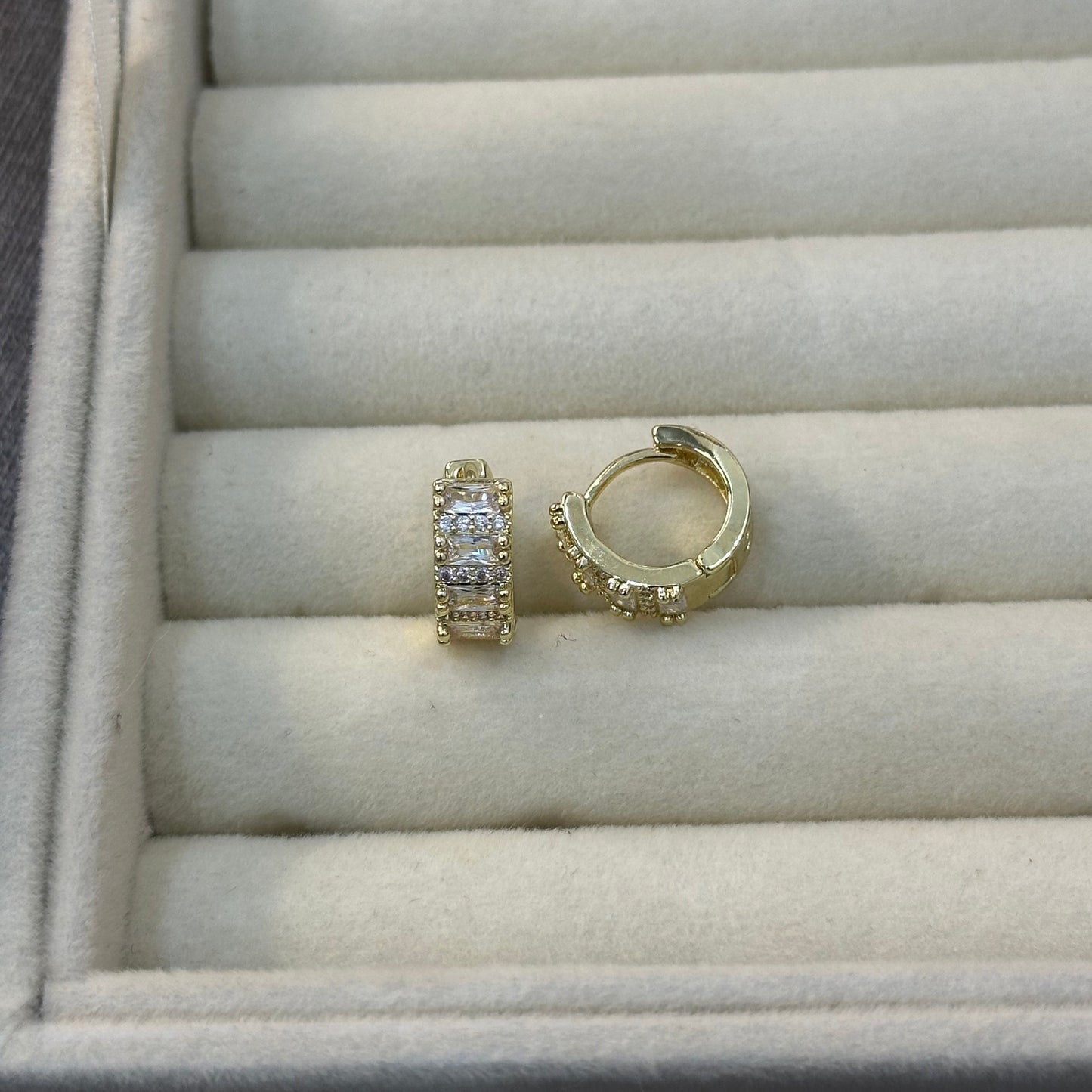 Zircon Alloy Hoops