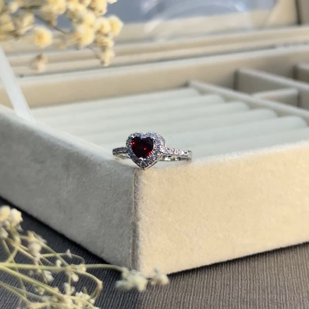 Aura Heart Ring