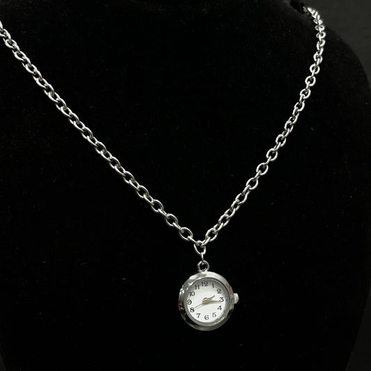 Verscor Time Pendant