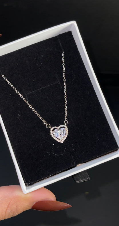Lyla Pendant