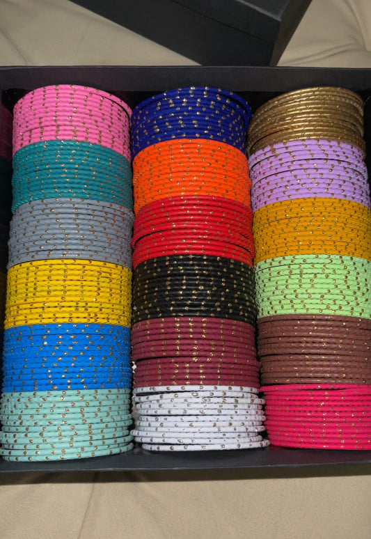 Dotted Metallic Bangles Box