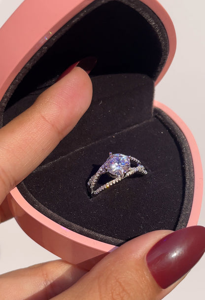 Tiara Ring