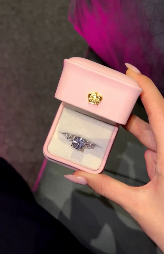 Saleha Ring