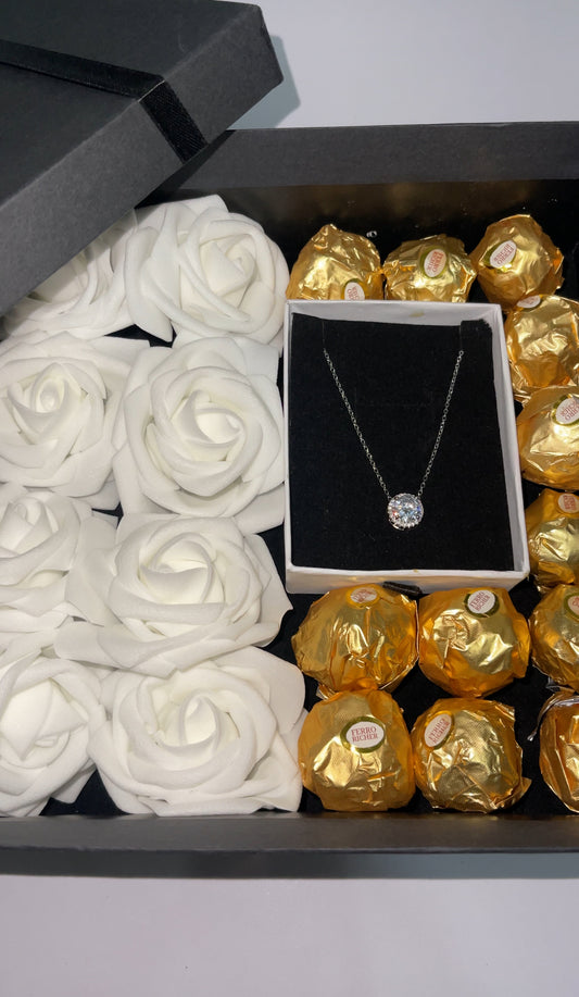 Nazil New Year Gift Box