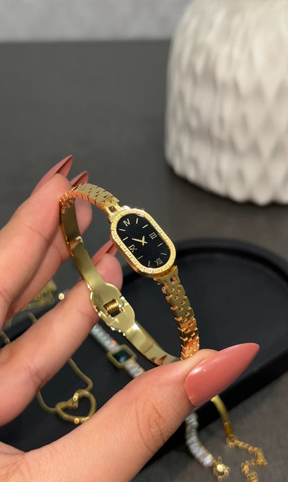 Valine Cuff