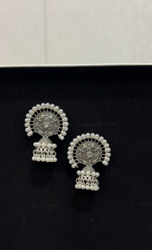 Pearl Rim Jhumkay