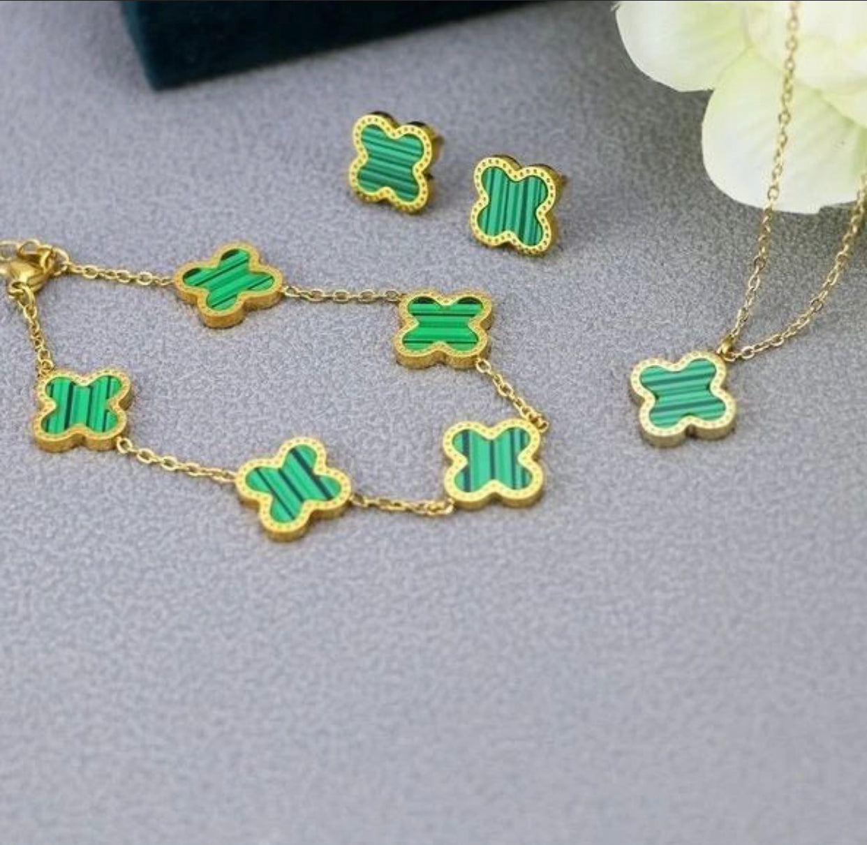 Clover Set