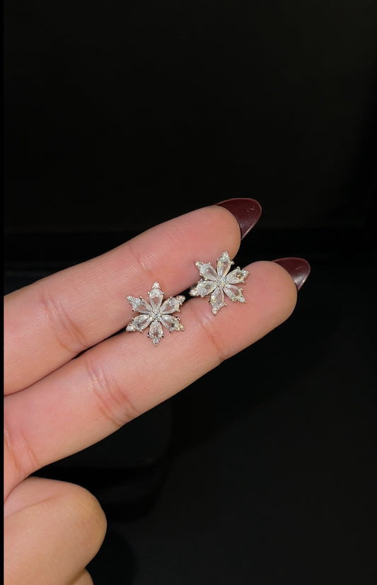 Snow flake studs