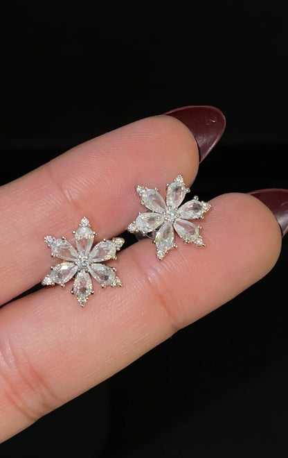 Snow flake studs