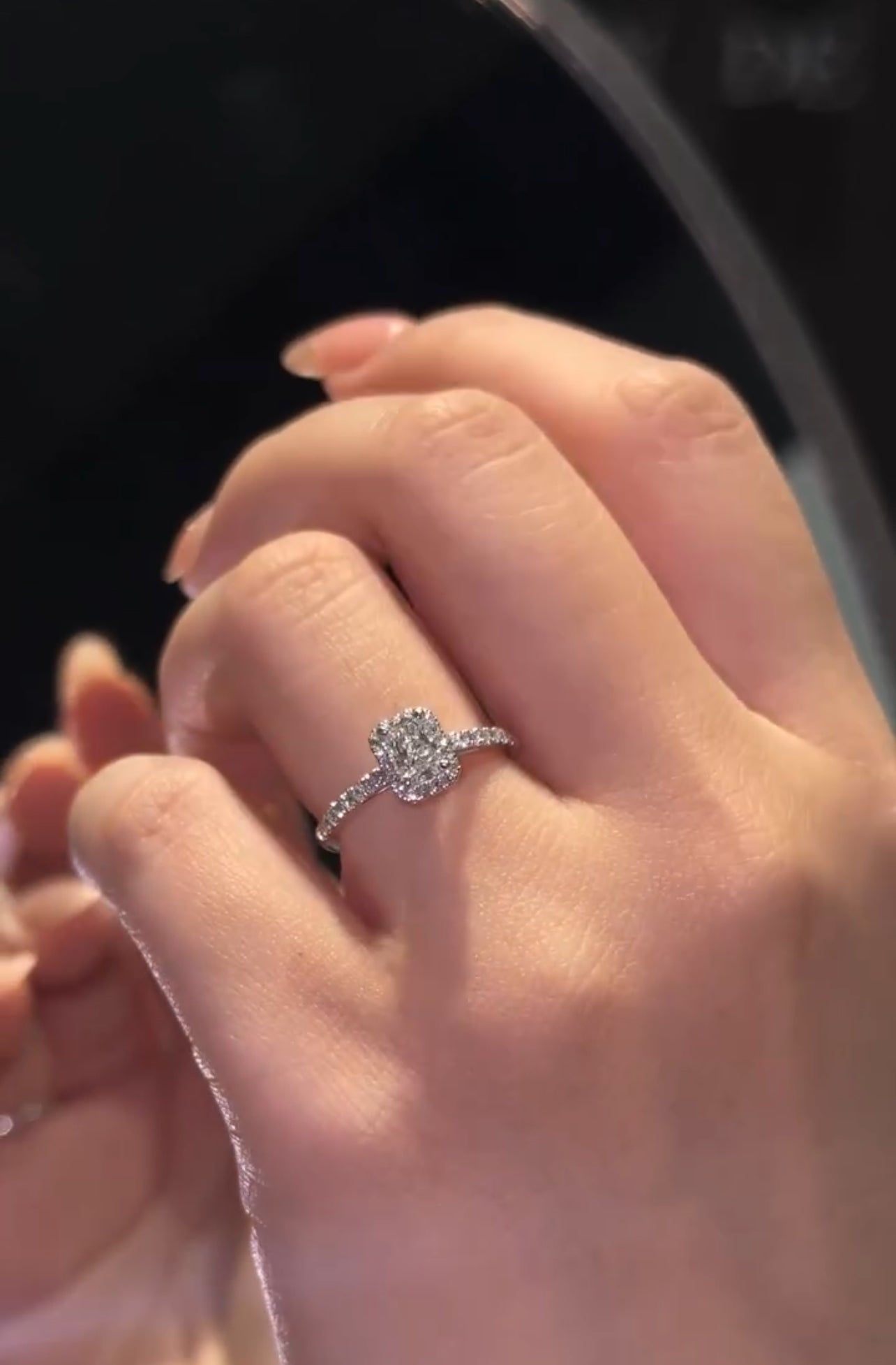 Adjustable Bella Ring