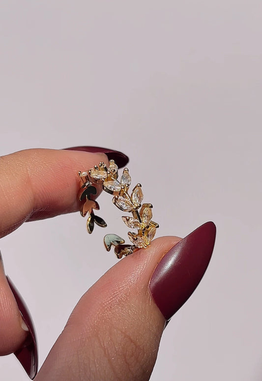 Lilly Adjustable Ring