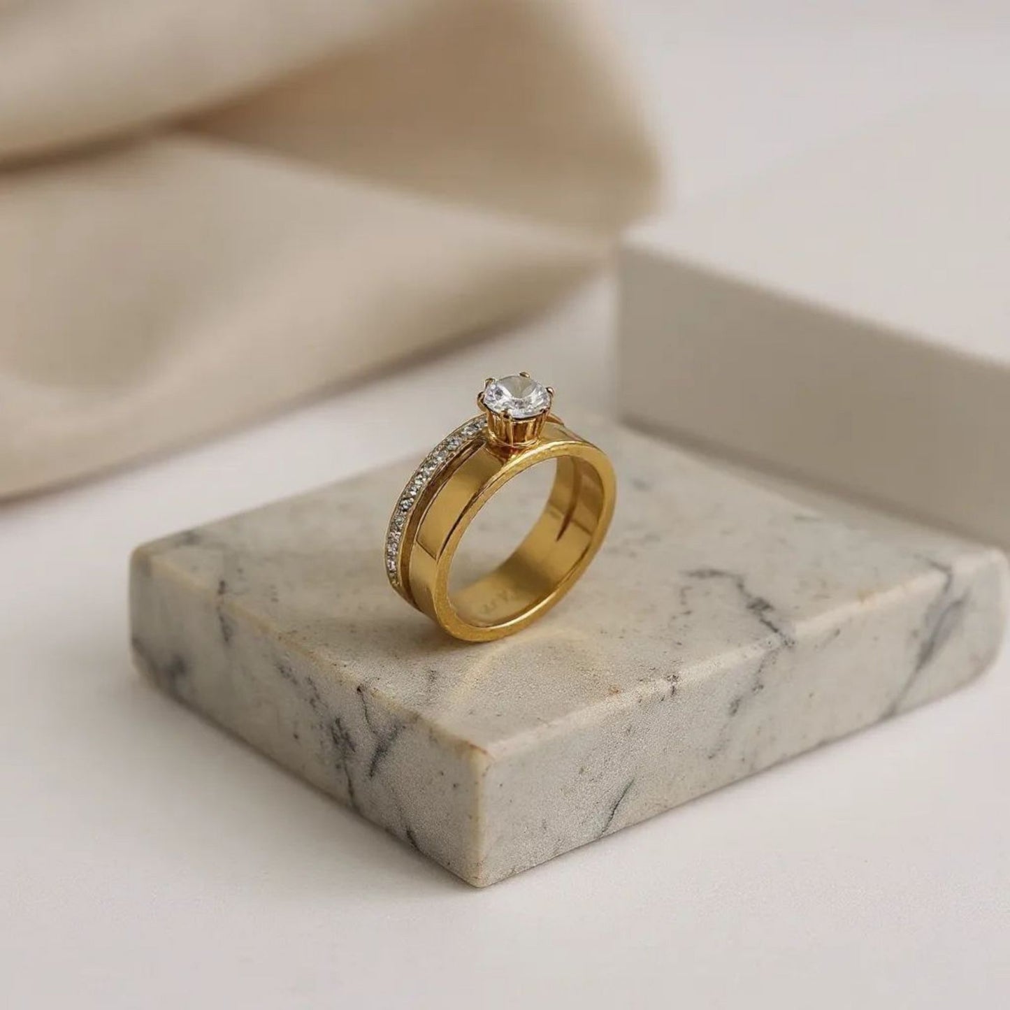 Salue Ring