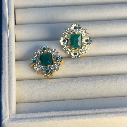 Zariye Studs