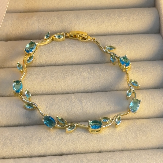 Elsa Tulip Bracelet