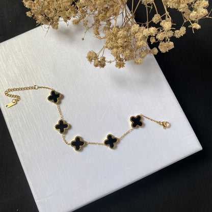 Clover bracelet