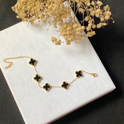 Clover bracelet